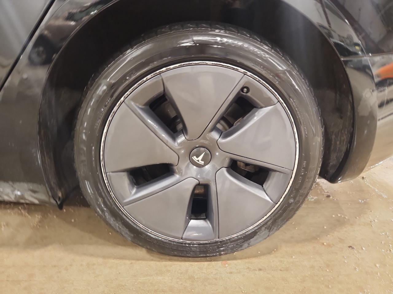TESLA MODEL 3 - bilde 5