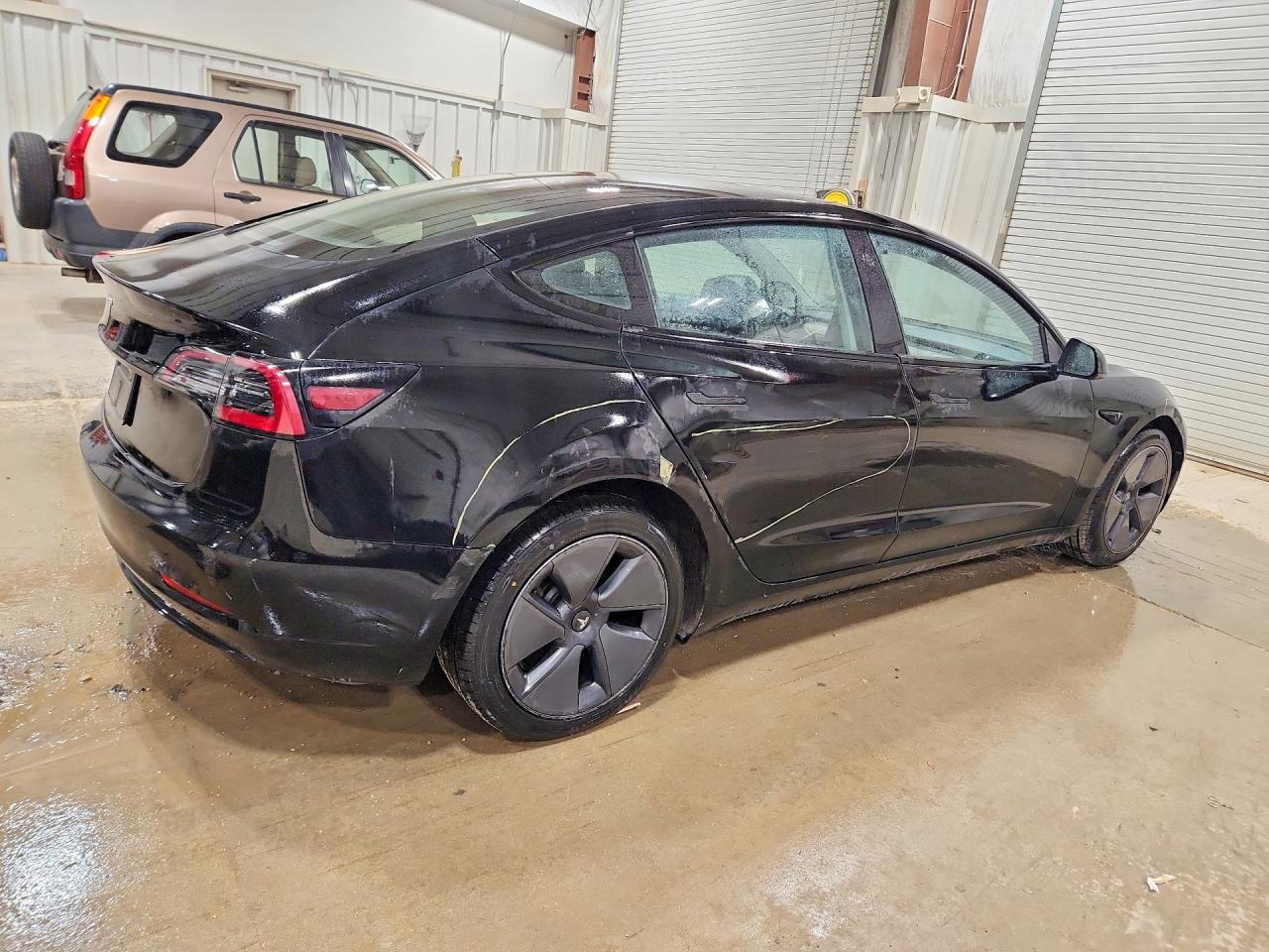 TESLA MODEL 3 - bilde 8